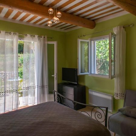 Bed and Breakfast Les Manaux en Provence à Roquevaire Extérieur photo