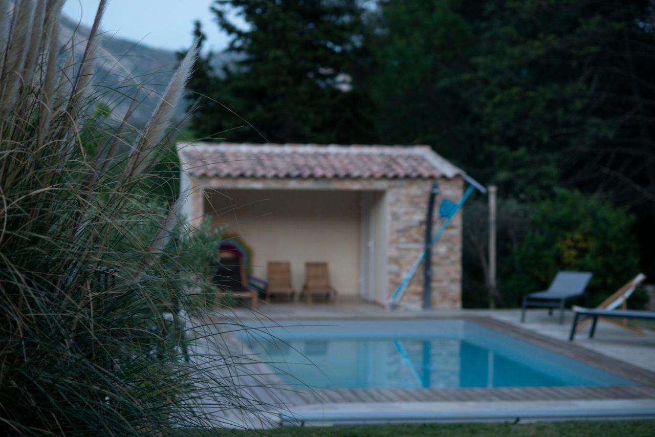 Bed and Breakfast Les Manaux en Provence à Roquevaire Extérieur photo