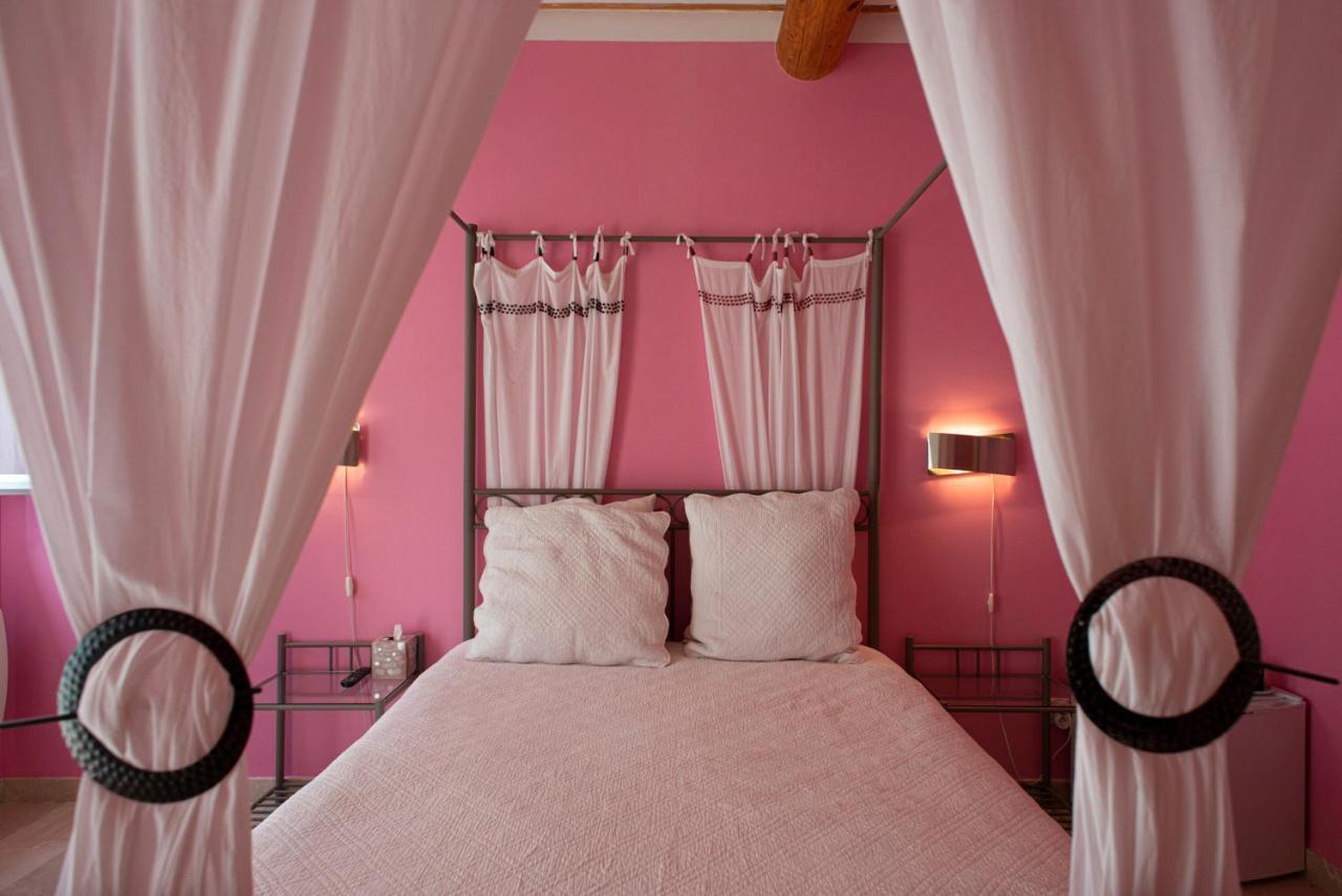 Bed and Breakfast Les Manaux en Provence à Roquevaire Extérieur photo